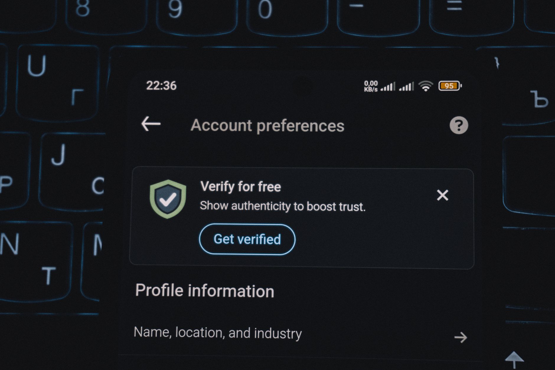 Multi-factor authentication on smartphone showing verification code notification